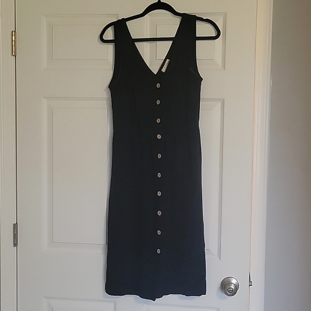 Universal Thread Black Midi Dress